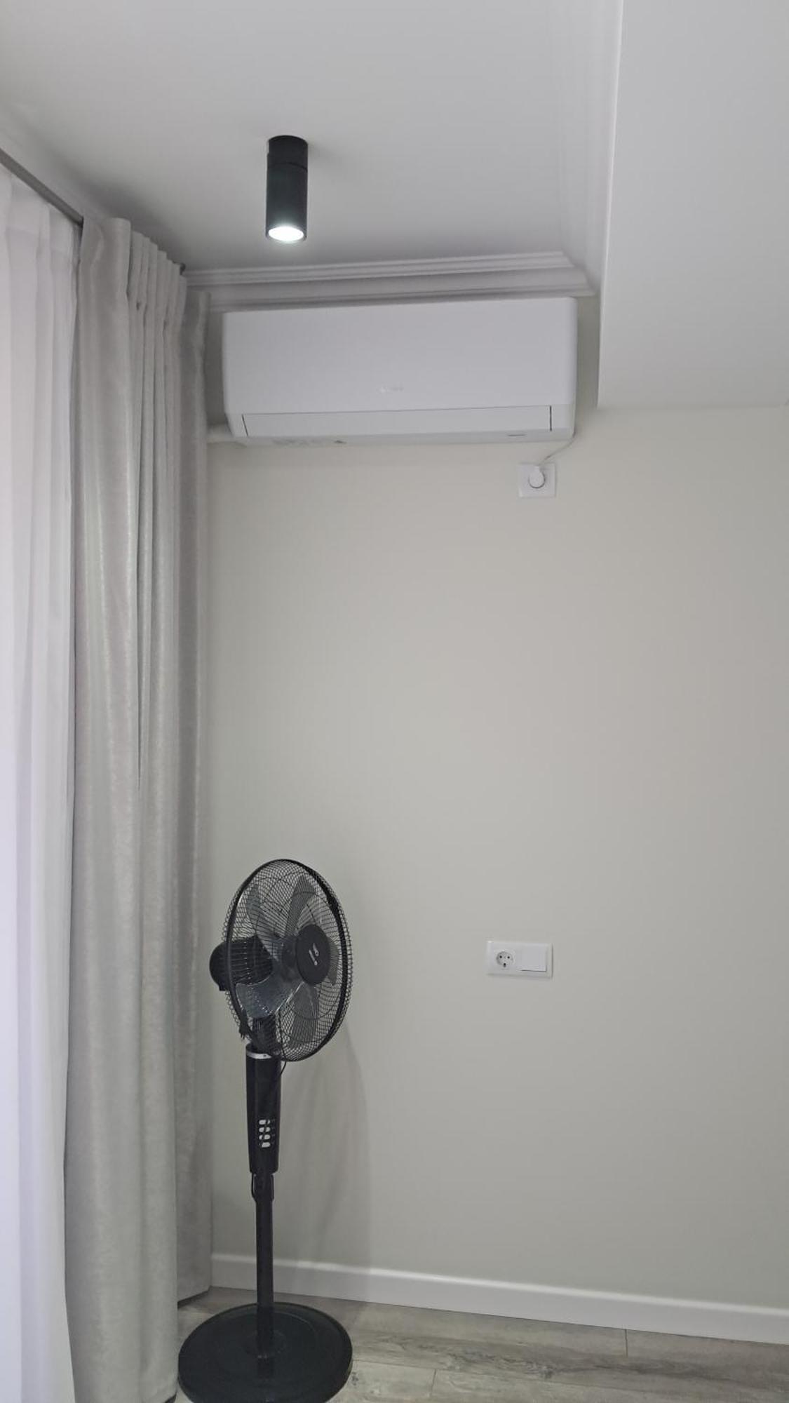 Аэропорт-Номера 24/24 . Apartment Chisinau Exterior photo