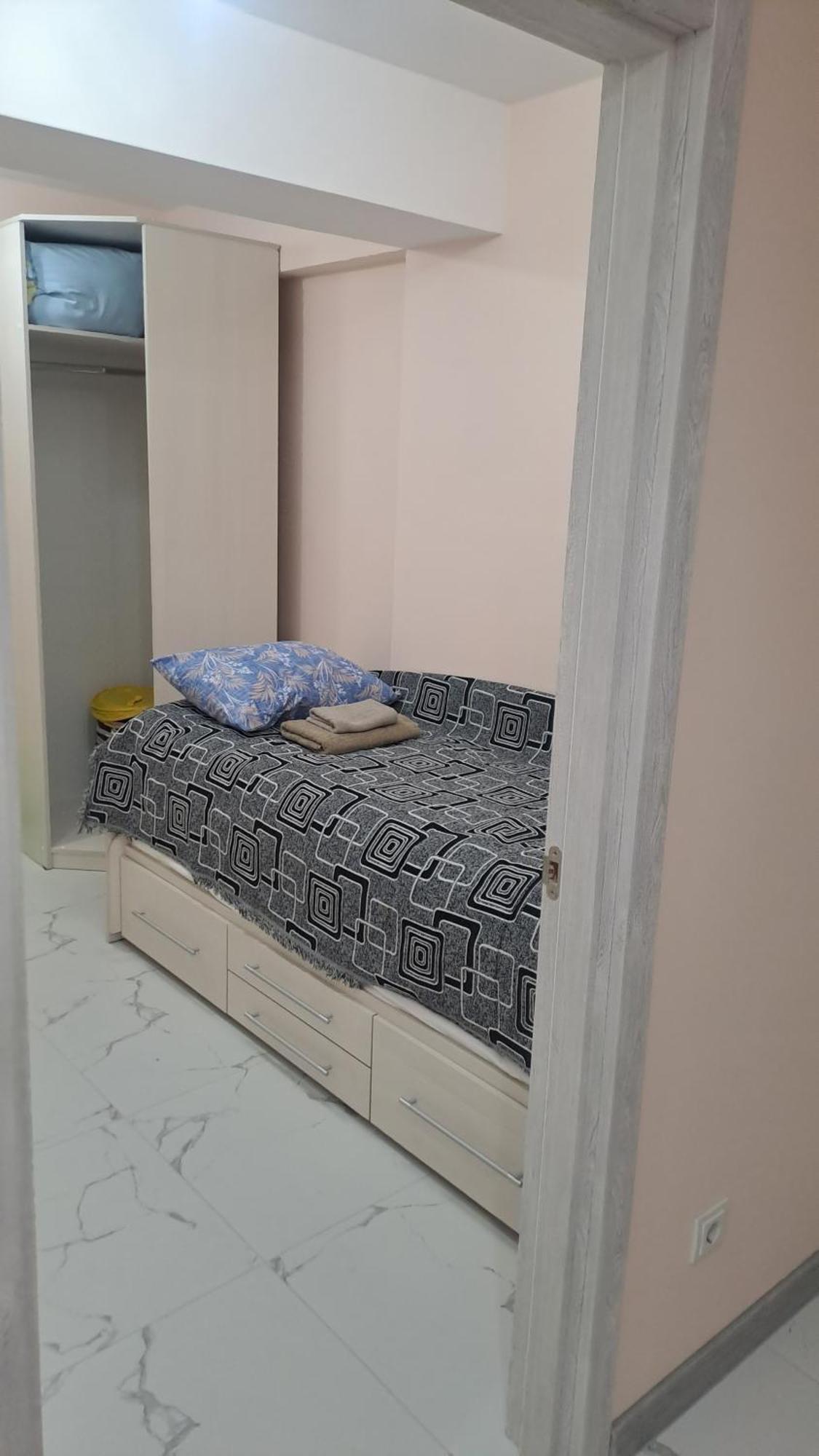 Аэропорт-Номера 24/24 . Apartment Chisinau Room photo